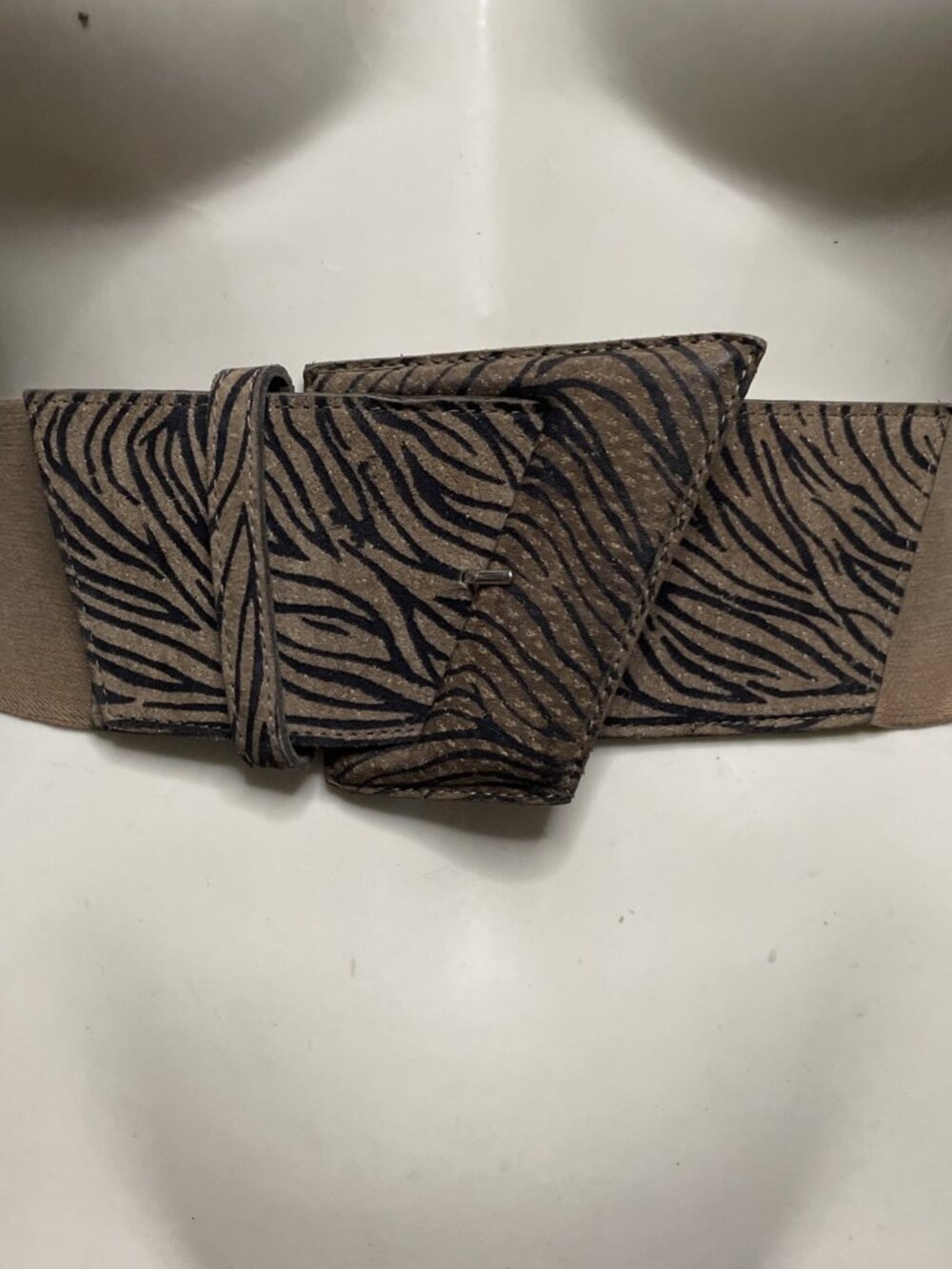 Accessories By Pearl Vintage 80s Medium Zebra Print Buckle Wide Elastic Belt Emo